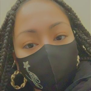 Meet your Posher, Jasmine